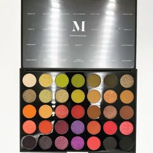 NWT Morphe 35M Boss Mood Artistry Vibes